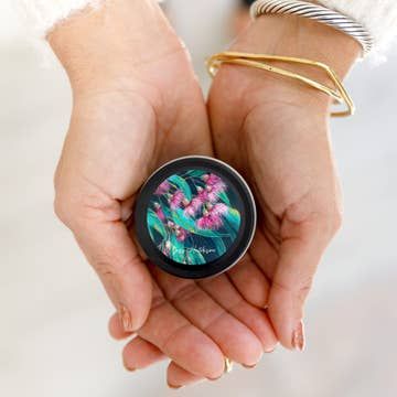 Australian Artist Candle Tin - 15+ Hours, Scent: Australian Bush