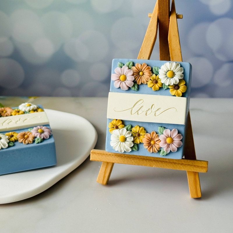 Handmade Artisan Soap | Floral Whisper | Jananese Honeysuckle Scent