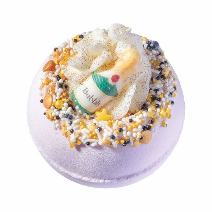Fizz the Season Bath Blaster (Bath Bomb)