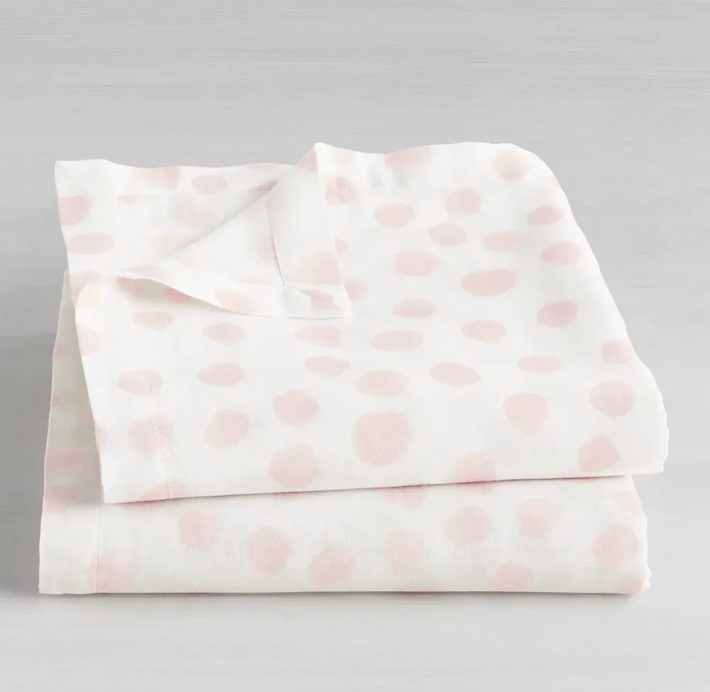 Painted Dots Ultra-Fine Organic Cotton Swaddle Blankets (Set of 2)