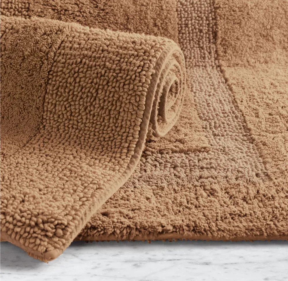 Reversible Bath Rug