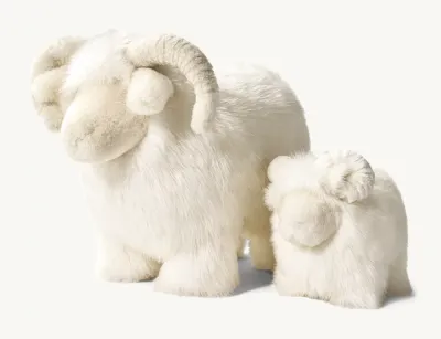 HANDCRAFTED FLUFFY WOOL RAM