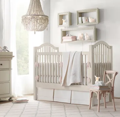 Vintage-Washed Diamond Matelassé Toddler Coverlet