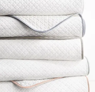 Vintage-Washed Diamond Matelassé Toddler Coverlet