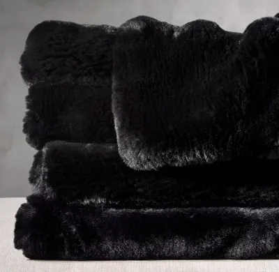 Lapin Ultra-Fine Faux Fur Throw - Black