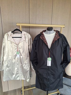 Regenjas Noa - reversible effen of panter