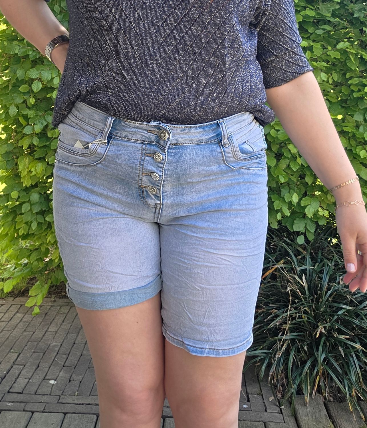 Karostar Detail Jeans Shorts