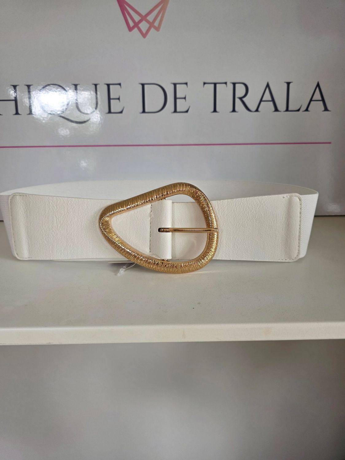 Elastic White with Gold Buckle Riem - 72cm Elastic White with Gold Buckle Riem - 72cm