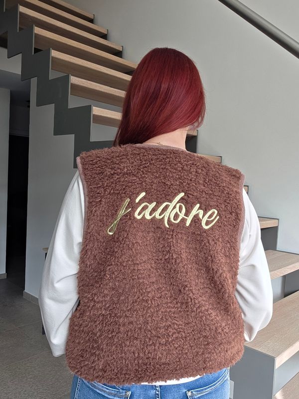 Gilet Dorien - bouclé met j'adore opdruk