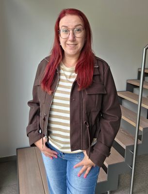 Jasje Anna - kort en te tailleren Jasje Anna - kort en te tailleren