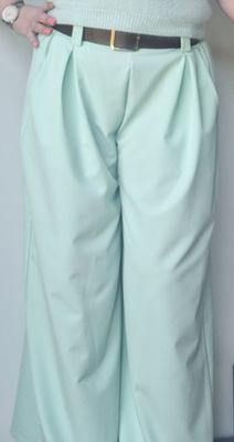 Pantalon Katrien - palazzo stijl in travel stof met riem