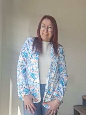 Blazer Fleur - fleurig en veelzijdig t.e.m. maatje 46