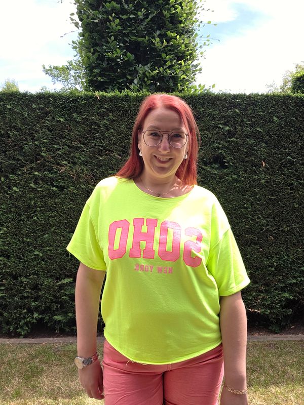 Sweatshirt Yoli - neon geel met SOHO opdruk