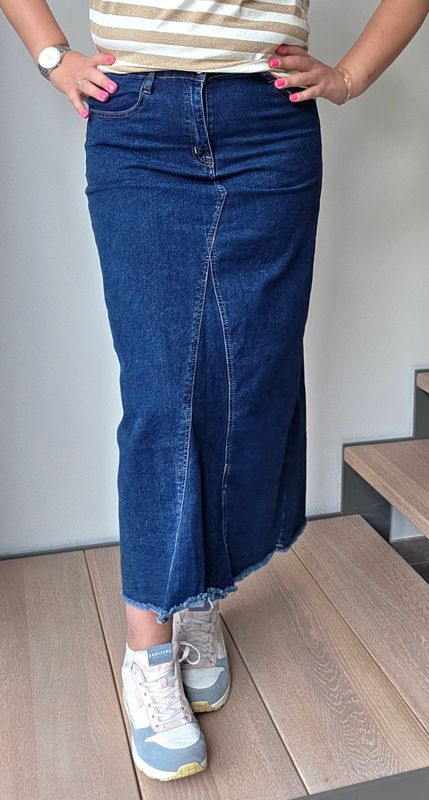 Rok Rani - long stretchy met rafel effect