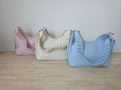 Handtas Carmen - Lederen handtas met gevlochten detail