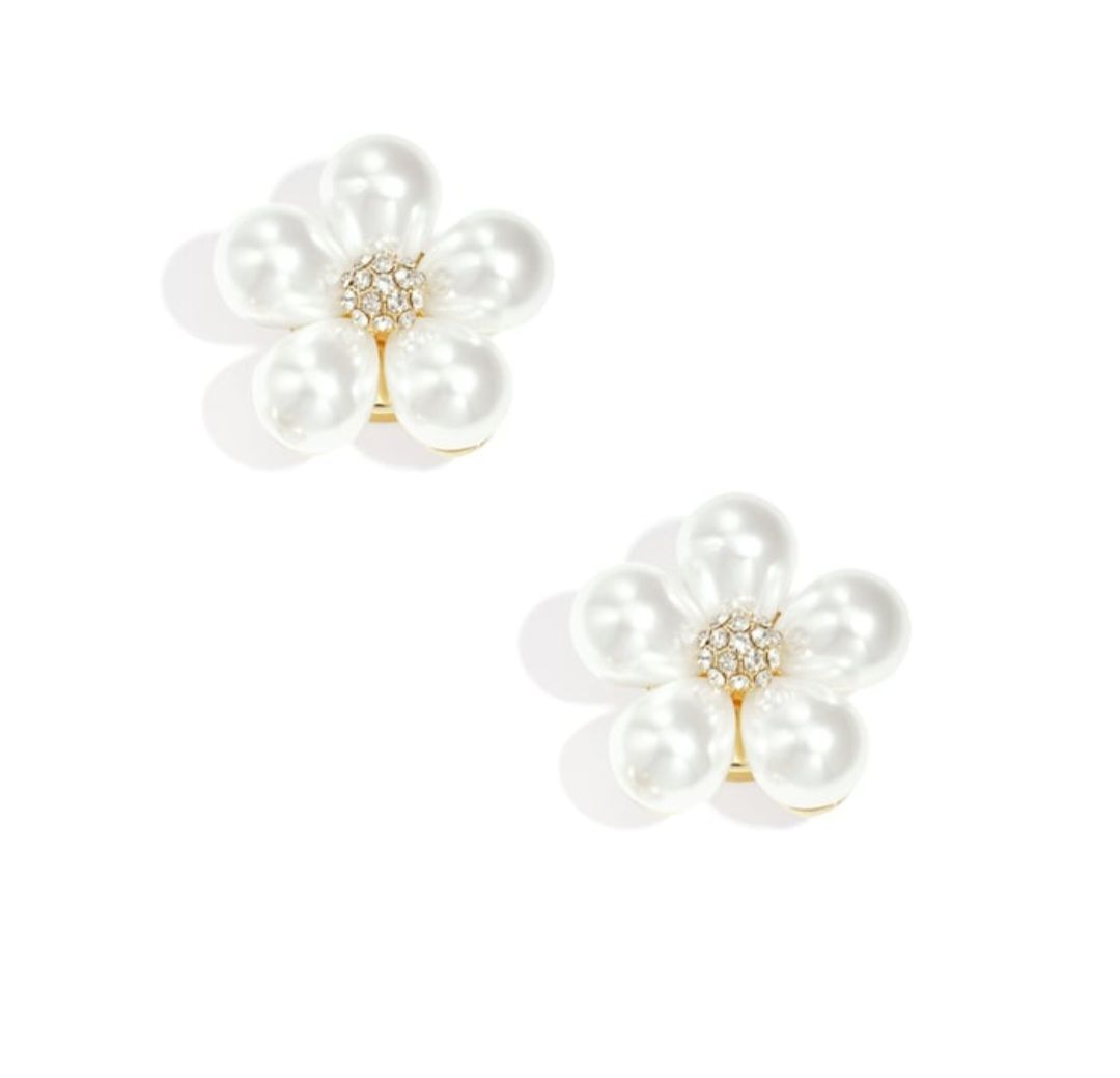Button Cuffs - Pearl Flowers