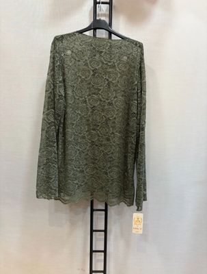 Top Nathalie - trendy kant met rechte mouw