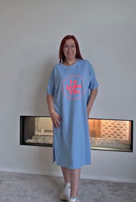 Sweater Dress Do - sweater stof met La Dolce Vita opdruk