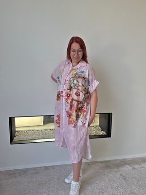 Jurk Rosie - roze gewolkt met happy lady
