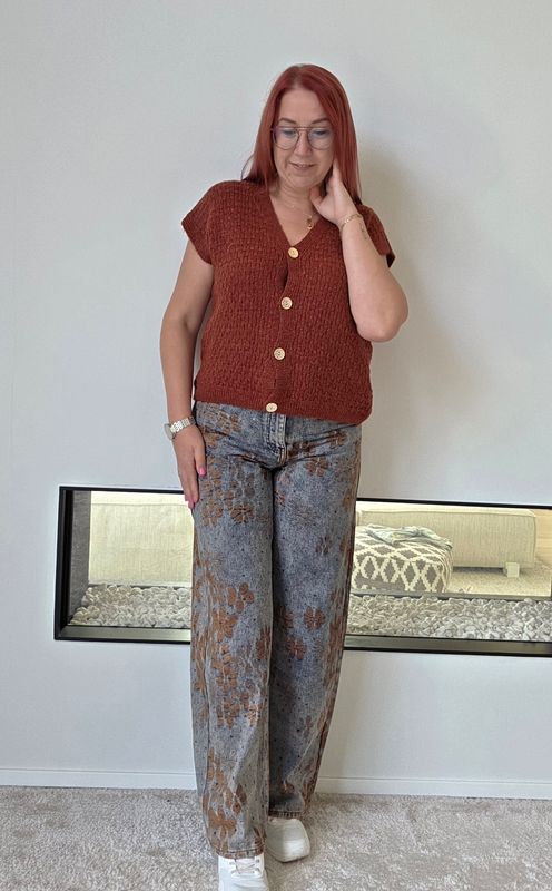 Tall broek Nicky - Queen Hearts Wide Leg met bloemen en glitters Tall broek Nicky - Queen Hearts Wide Leg met bloemen en glitters