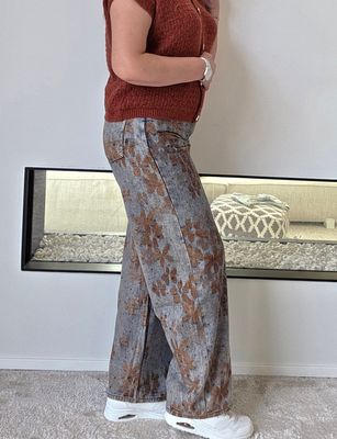 Tall broek Nicky - Queen Hearts Wide Leg met bloemen en glitters