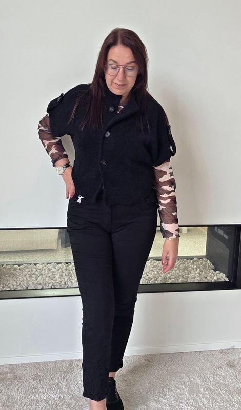 Broek Sanne  - zwart Karostar stretch met rits