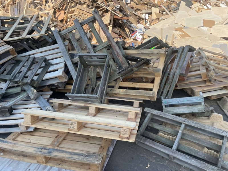 Abrollcontainer für Holz A1