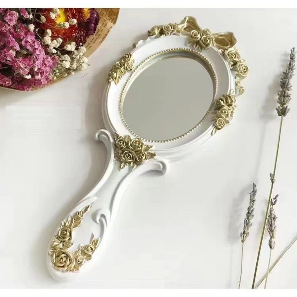European Creative Retro Phoenix Feather Classical Princess Beauty With Lace Mirror Makeup Handle Mirror Beauty Mirror At Any Time, Color: White