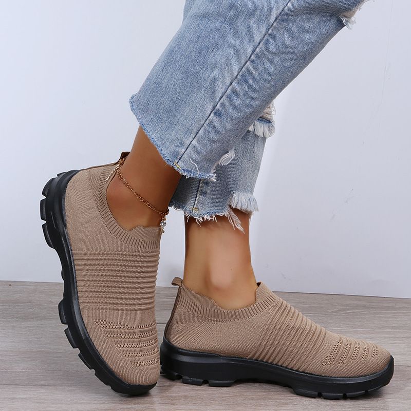 2022 Spring New Large Size Flying Woven Shoes For Men And Women New Sports Shoes For Men And Women Korean Style Casual Shoes Trend