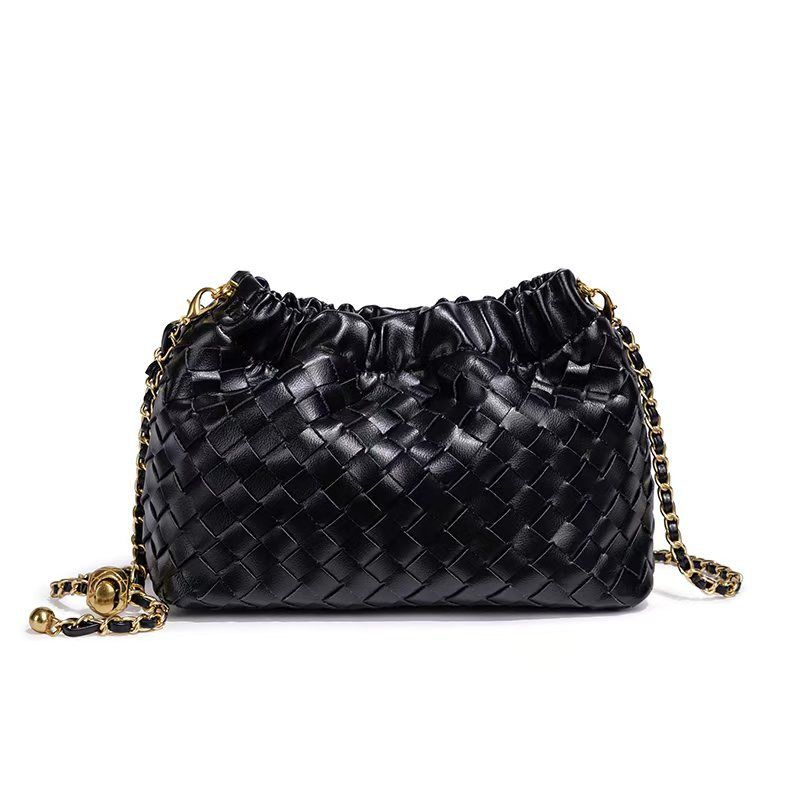 Diamond Cloud Bag Hand-woven Fashion Shoulder Bag Simple Diagonal Women&amp;#039;s Bag, Color: B1849#black, Size: 22*8*15cm
