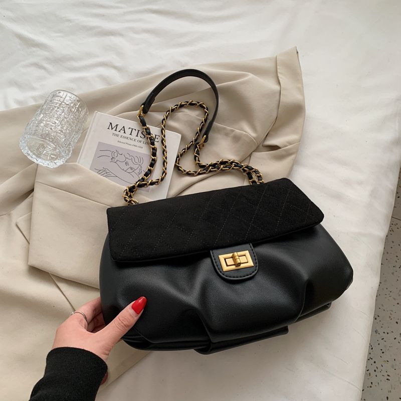 New Bags Women Bags Ins Niche Chain Messenger Bag Fashion Casual Shoulder Bag, Color: Black