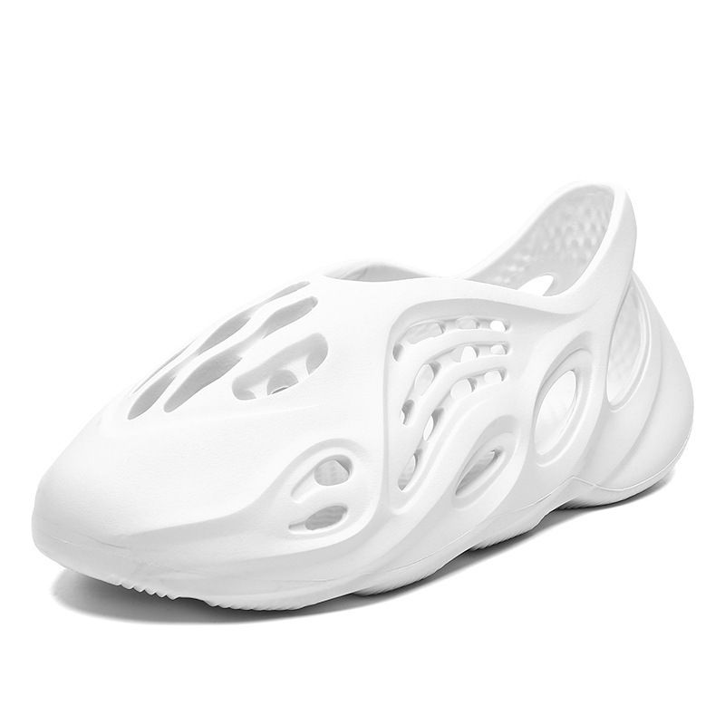 New Coconut Hole Shoes Couple Hollow Garden Shoes Breathable River Tracking Girls Beach Shoes, Size: 36, Color: White