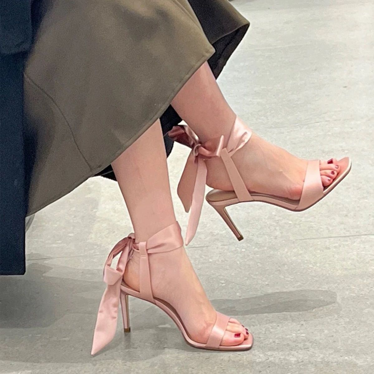 Niche Sexy Strappy Stiletto Open-Toe Sandals, Size: 35, Color: Pink (heel height 7 cm)
