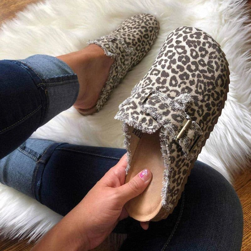 Flat Heel Round Toe Canvas Loafer Women's Vintage Clogs, Color: Leopard Print, Shoe Size: 10.5