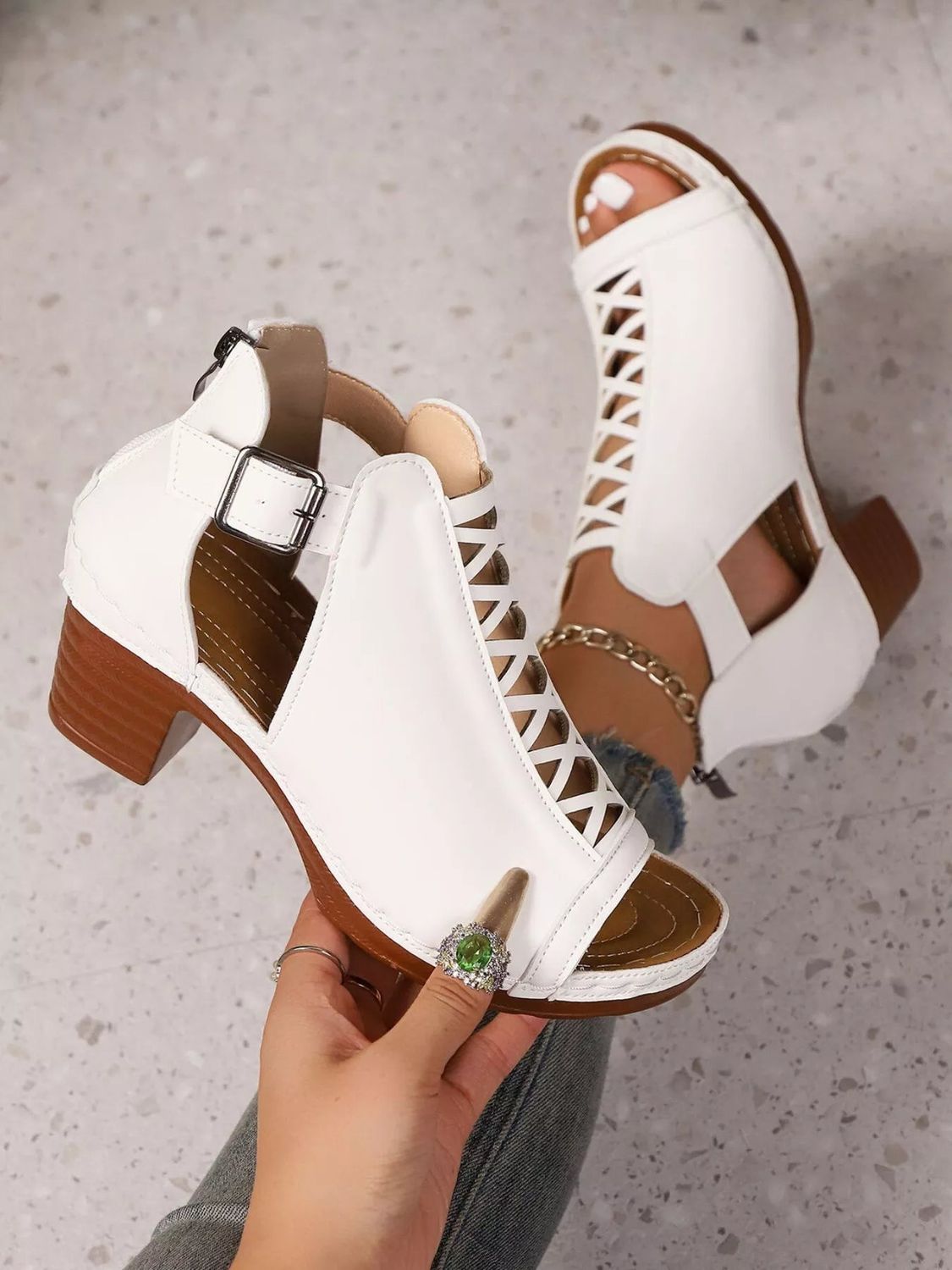 Crisscross Peep Toe : Block Heels Sandals, Size: 6, Color: White