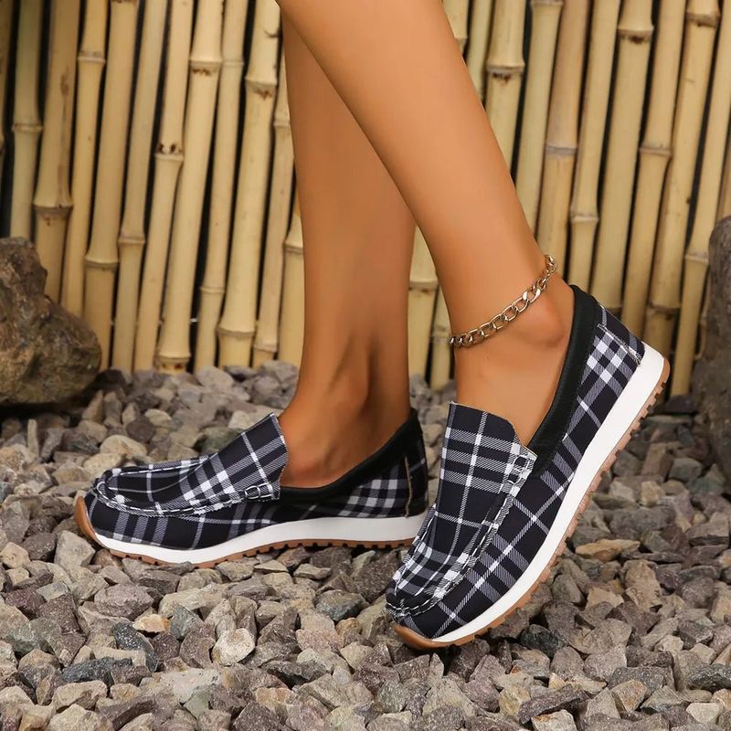 Women’s Fashionable Plaid Toe Slip-Ons