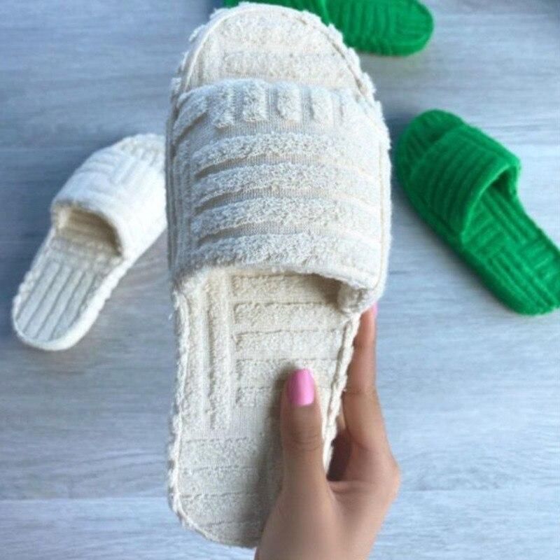 Flat Thick Furry Slippers Women Comfort Leisure Beach Shoes, Color: Beige, Shoe Size: 6