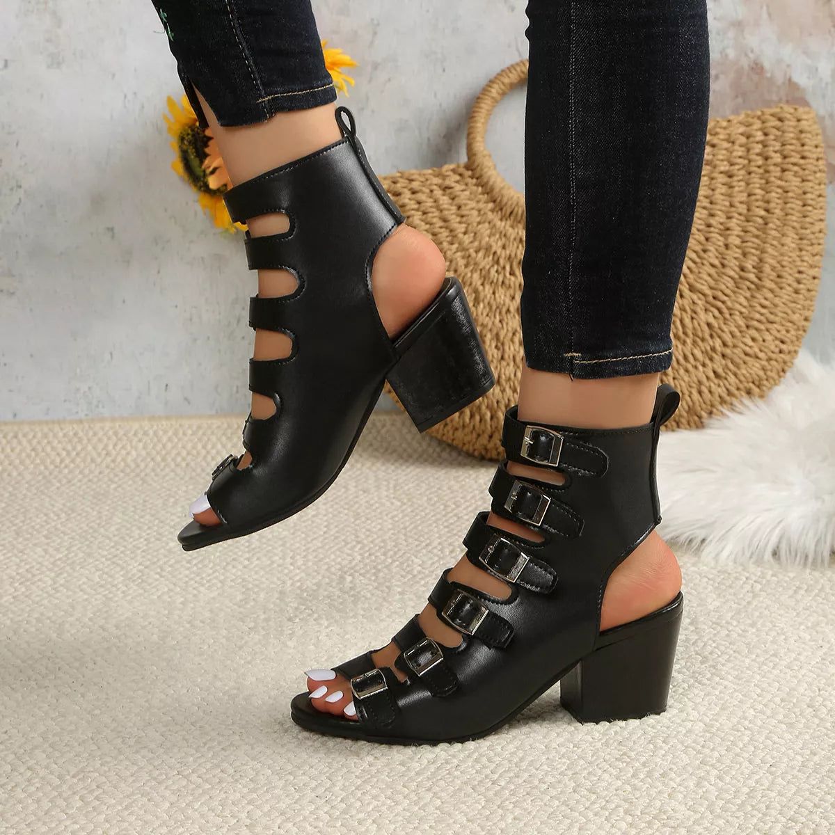 Buckle Heel Block : Heels Sandals, Size: 8, Color: Black