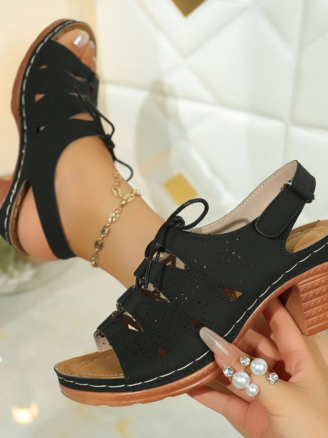 Stylish Block Heel Sandals : With Laces, Size: 9, Color: Black