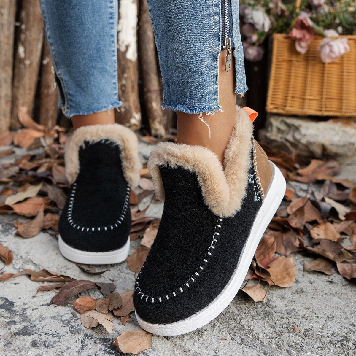 Fleece-lined Thick Plush Boots Warm Sewing Flat Cotton Shoes Winter, Size: 36, Color: Black