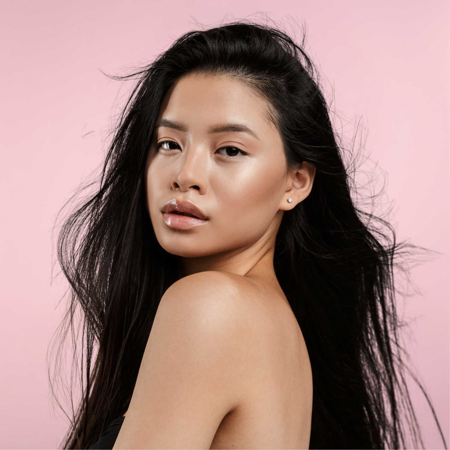 Laser Skin Tightening – Gentle Infrared Firming &amp; Collagen Boost