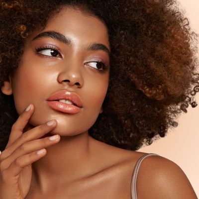 Laser Skin Tightening – Gentle Infrared Firming &amp; Collagen Boost