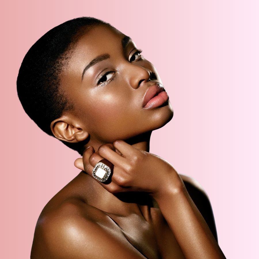 Laser Skin Tightening – Gentle Infrared Firming &amp; Collagen Boost