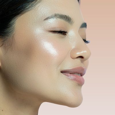 IPL (Intense Pulsed Light) Treatment – Skin Rejuvenation &amp; Pigmentation Correction