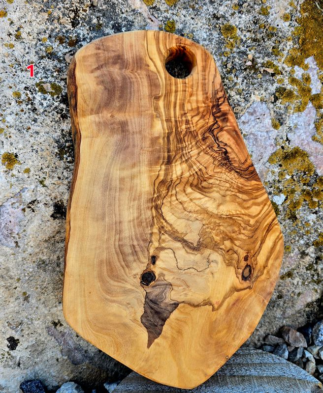 Charcuterie Boards  Small - Olive Wood