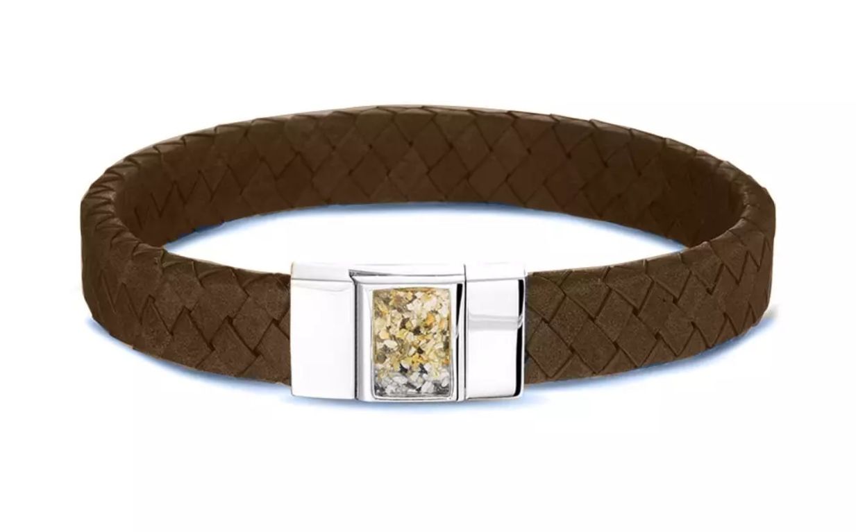 Men&#39;s Leather Bracelet - Silver Clasp