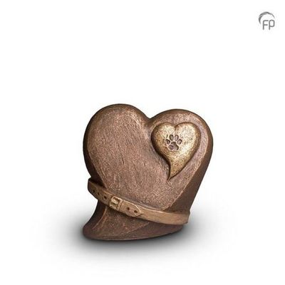 Ceramic Heart Urn with Collar