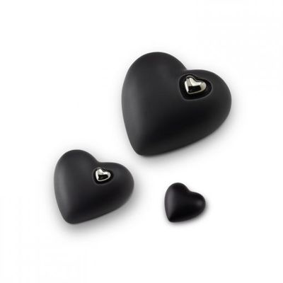 Ceramic Urn Matt Black Heart