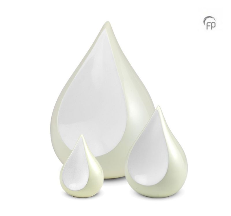 Brass urn TearDrop - Ivory &amp; White