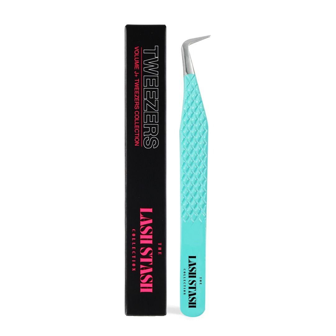 Precision Tweezers – Your Go-To Lash Tool